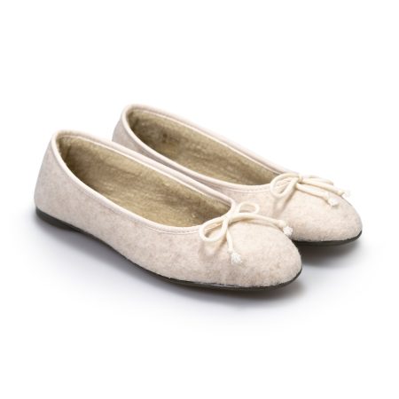 Fieltro arena. Bailarinas zapatillas recicladas para casa